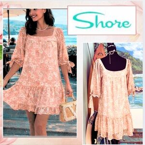 Shore,Peach Floral Metallic Chiffon Dress Square Neck Ruffle Hem EUC Size XS